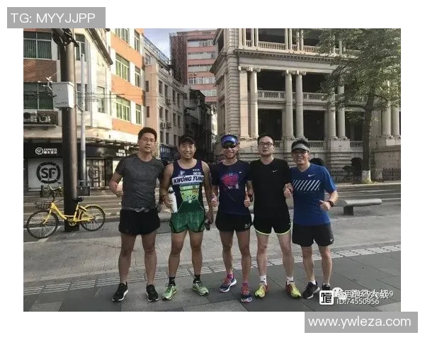 成都足球队的耐力揭秘:从训练到比赛的全景探索 成都足球队的耐力揭秘:从训练到比赛的全景探索