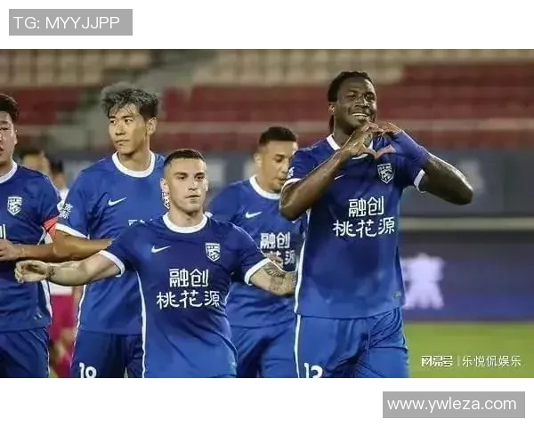 深圳足球队强势领跑联赛积分榜79分稳居第一位置